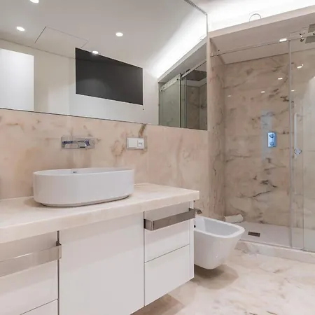 Radiant In Center By Lovelystay Lisboa