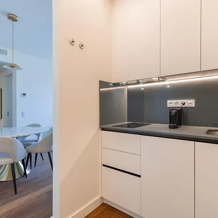 Radiant In Center By Lovelystay Appartement Lisboa