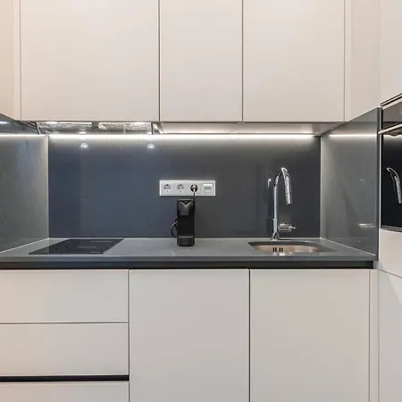 Radiant In Center By Lovelystay Lisboa